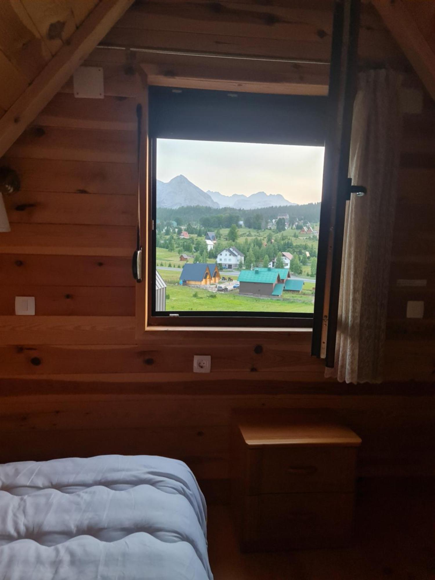 Holiday Home Mountain Zabljak  Ngoại thất bức ảnh