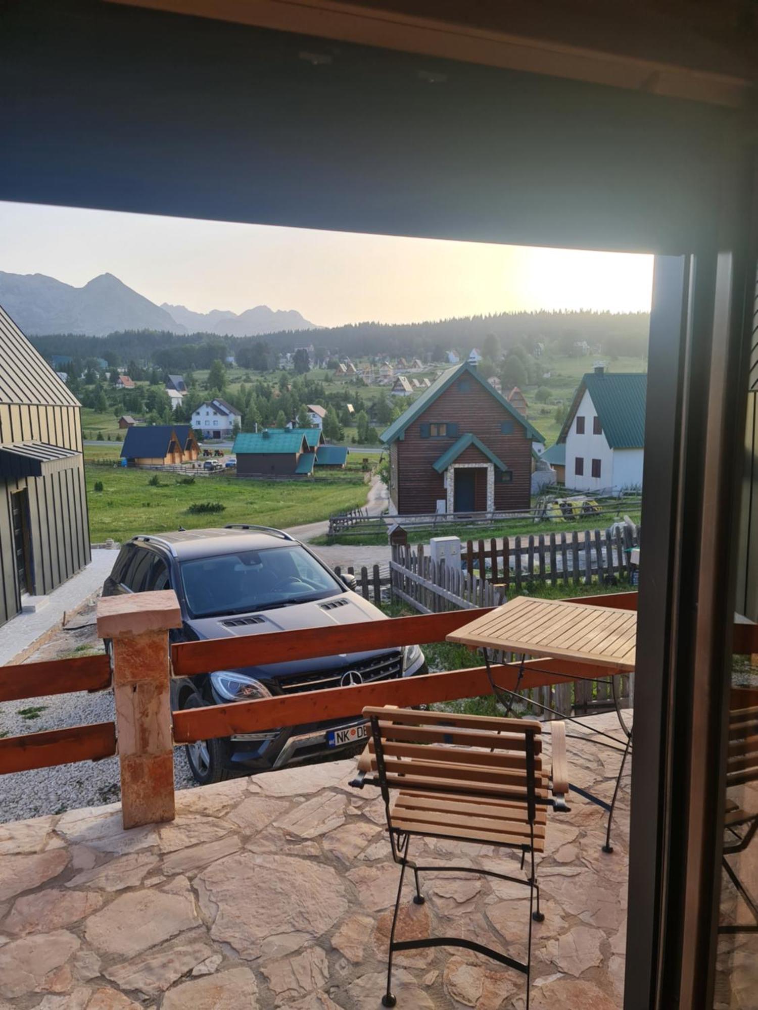 Holiday Home Mountain Zabljak  Ngoại thất bức ảnh